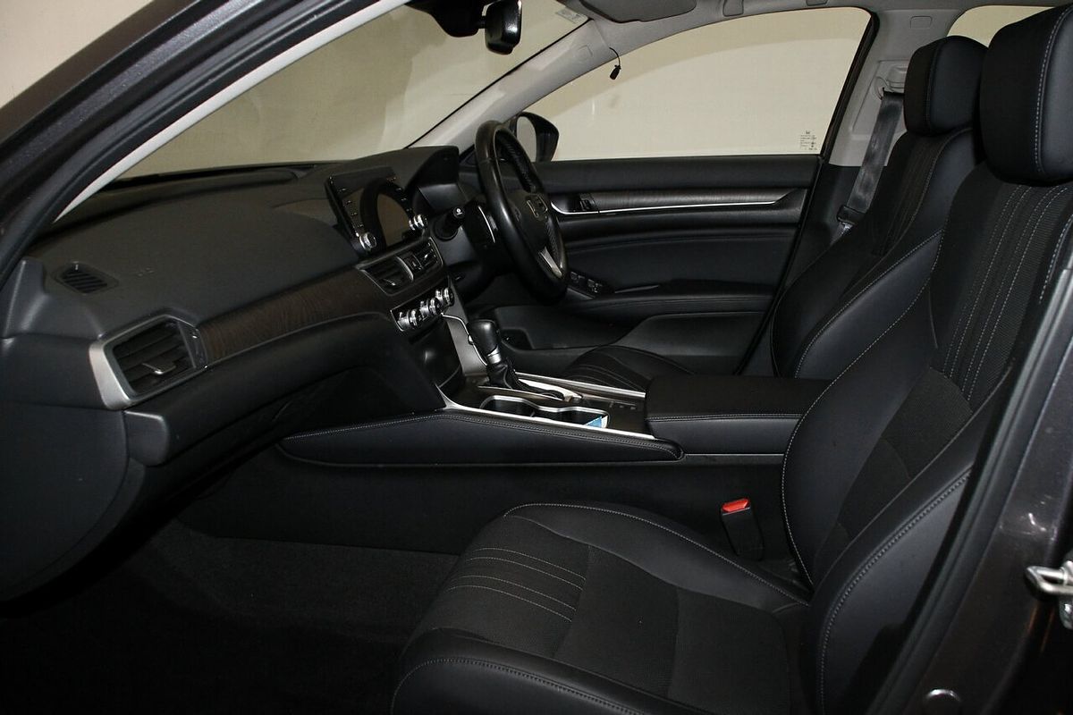 2020 Honda Accord VTi-LX 10th Gen