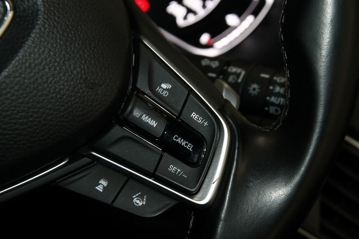 2020 Honda Accord VTi-LX 10th Gen
