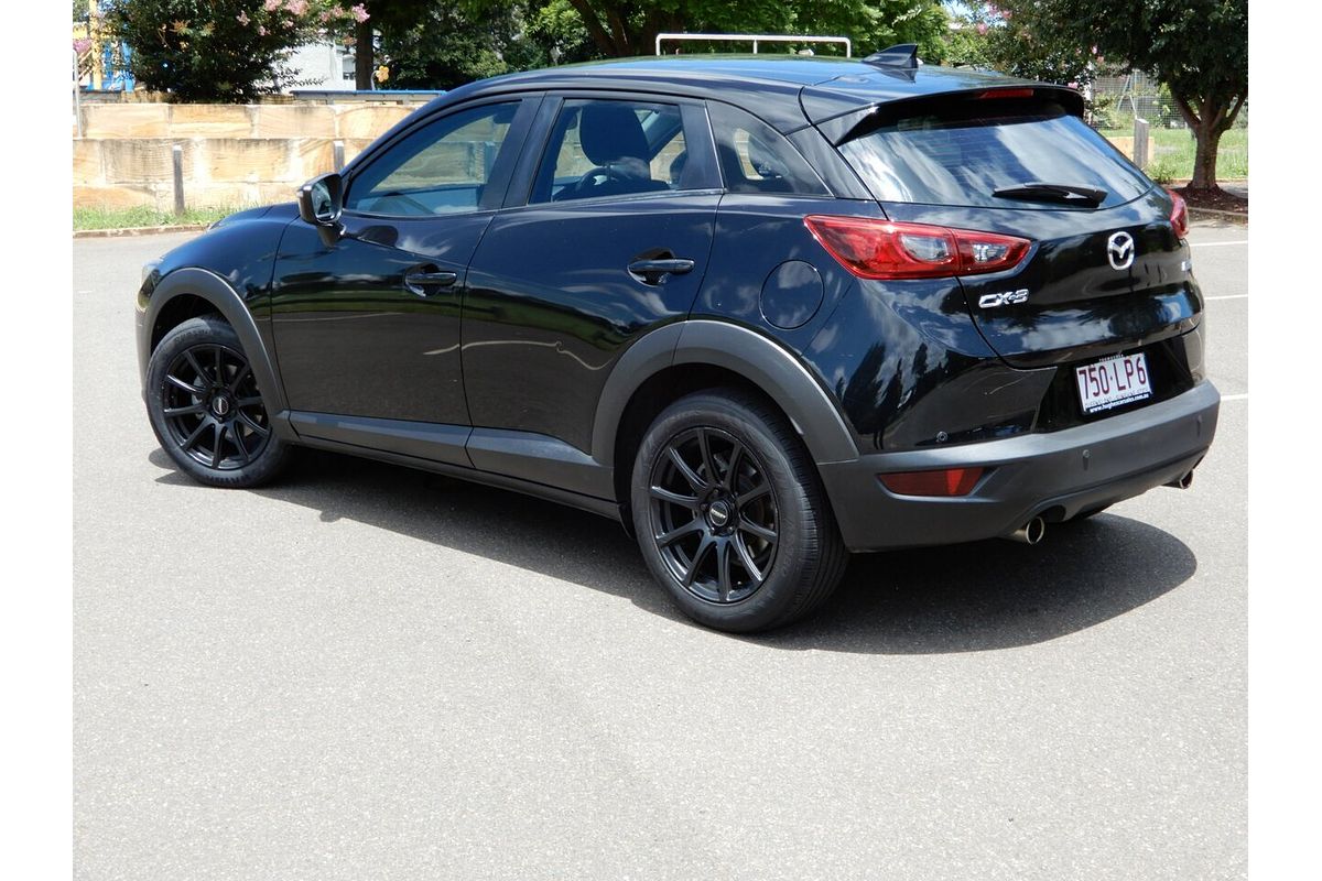 2017 Mazda CX-3 Maxx (FWD) DK