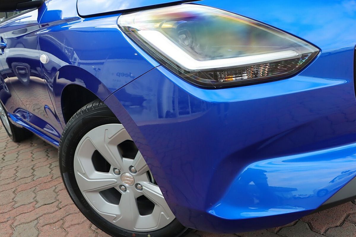 2025 Suzuki Swift Hybrid Plus UZ