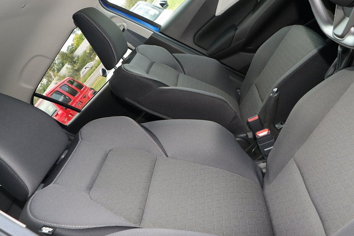 2025 Suzuki Swift Hybrid Plus UZ