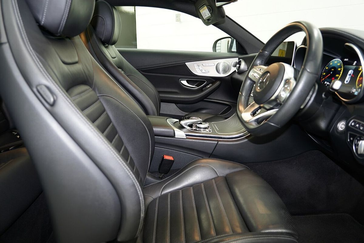 2018 Mercedes-Benz C-Class C300 C205