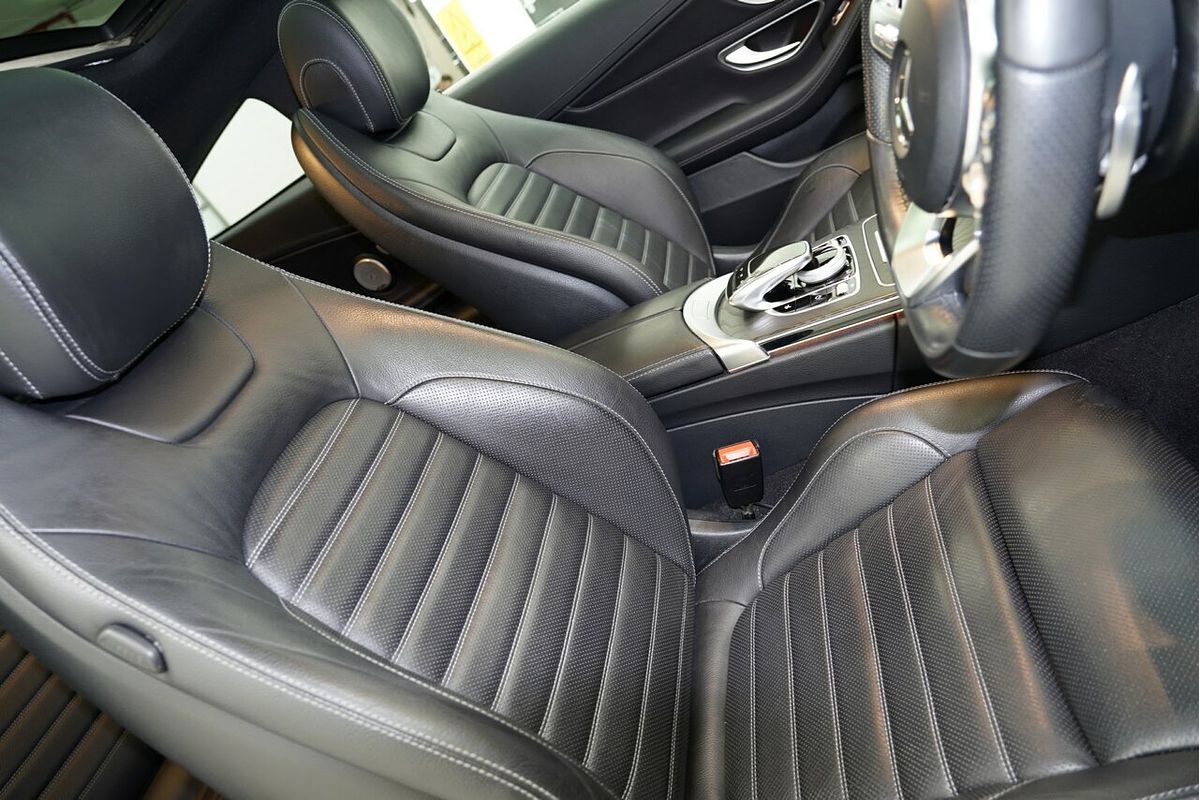 2018 Mercedes-Benz C-Class C300 C205