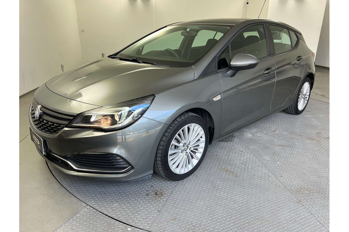 2017 Holden Astra R BK