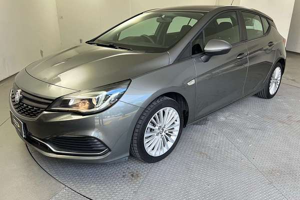 2017 Holden Astra R BK