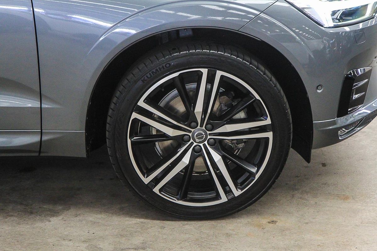 2019 Volvo XC60 T6 R-Design
