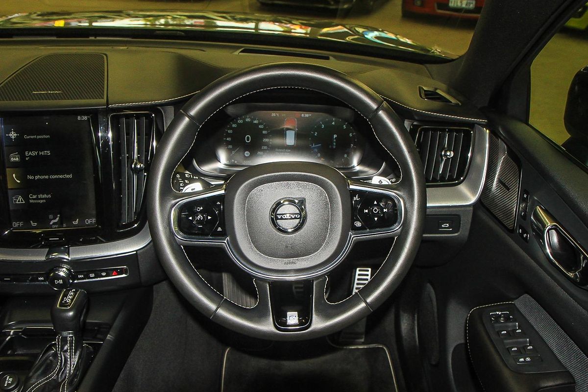 2019 Volvo XC60 T6 R-Design
