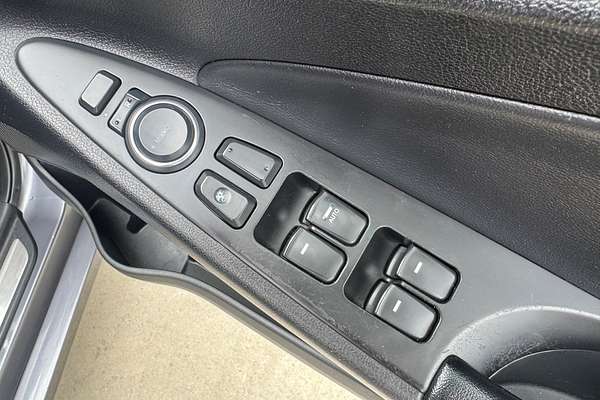 2011 Hyundai i45 Active YF