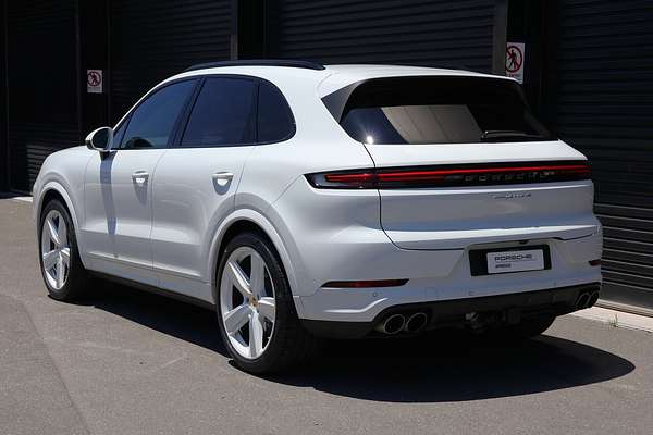 2023 Porsche Cayenne S 9YA II
