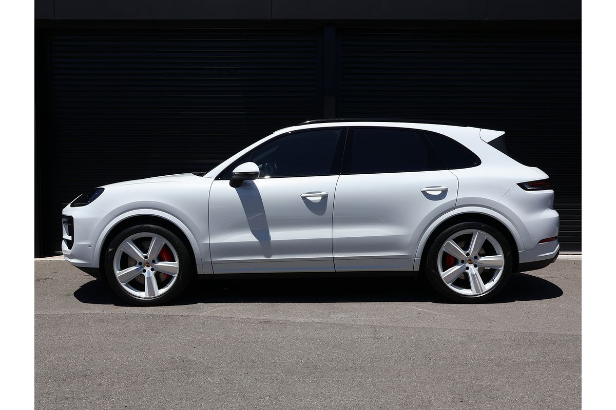 2023 Porsche Cayenne S 9YA II