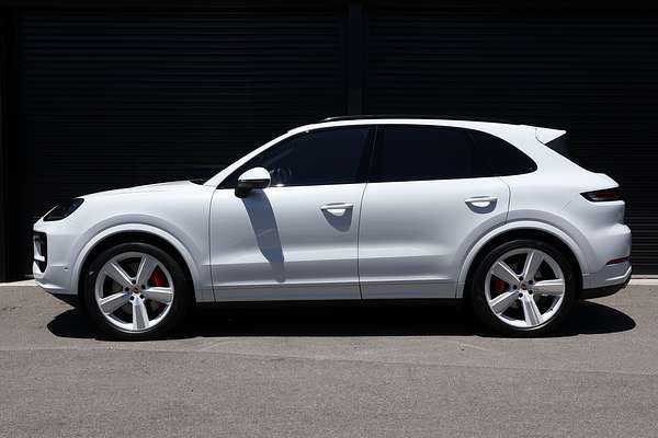 2023 Porsche Cayenne S 9YA II