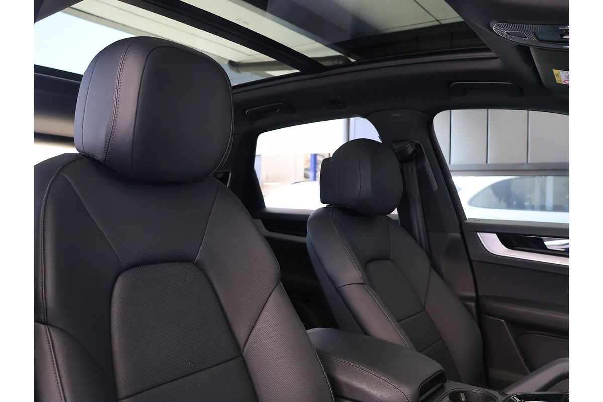 2023 Porsche Cayenne S 9YA II
