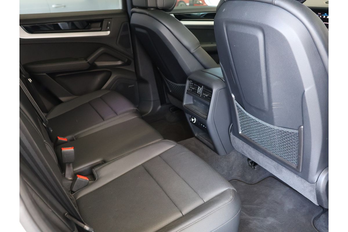 2023 Porsche Cayenne S 9YA II