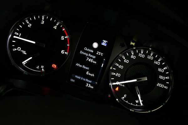 2024 Toyota Hilux SR5 48V GUN126R 4X4