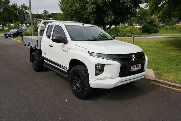 2022 Mitsubishi Triton Glx+ (4x4) MR MY22 4X4