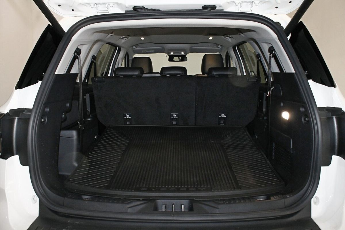 2023 Ford Everest Sport