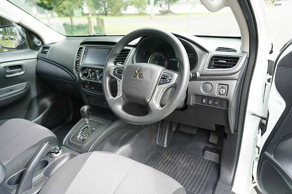 2022 Mitsubishi Triton Glx+ (4x4) MR MY22 4X4