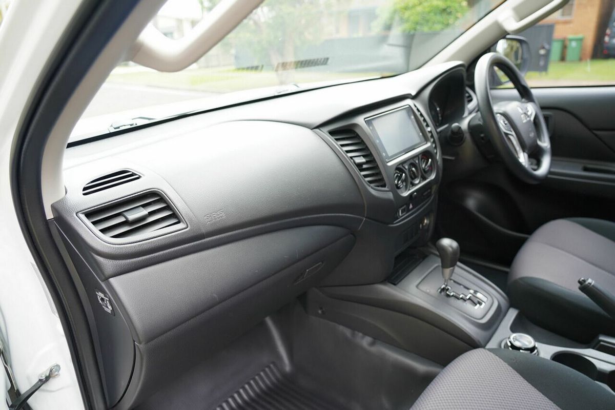2022 Mitsubishi Triton Glx+ (4x4) MR MY22 4X4