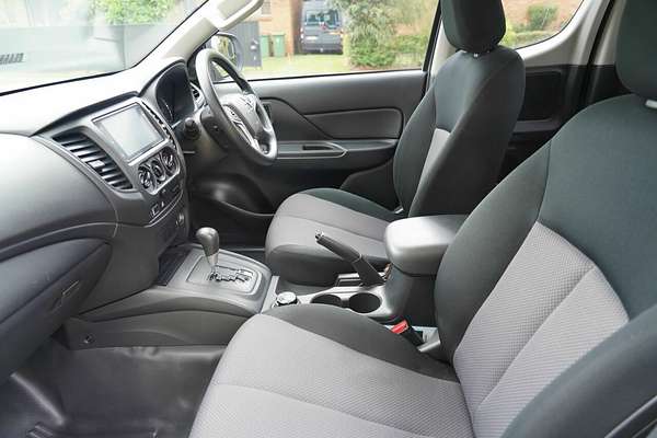 2022 Mitsubishi Triton Glx+ (4x4) MR MY22 4X4
