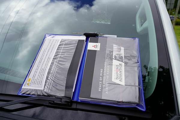 2022 Mitsubishi Triton Glx+ (4x4) MR MY22 4X4