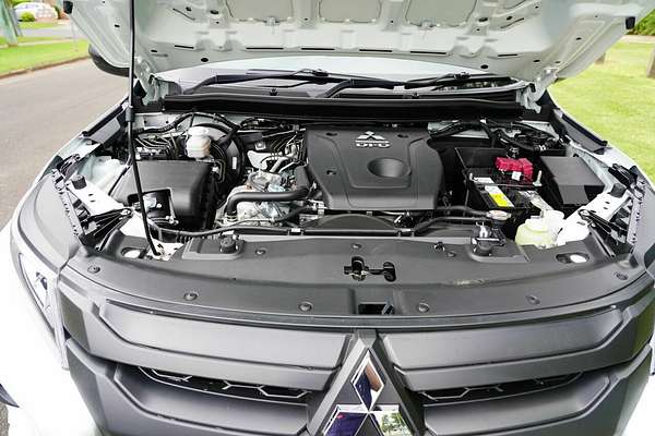 2022 Mitsubishi Triton Glx+ (4x4) MR MY22 4X4