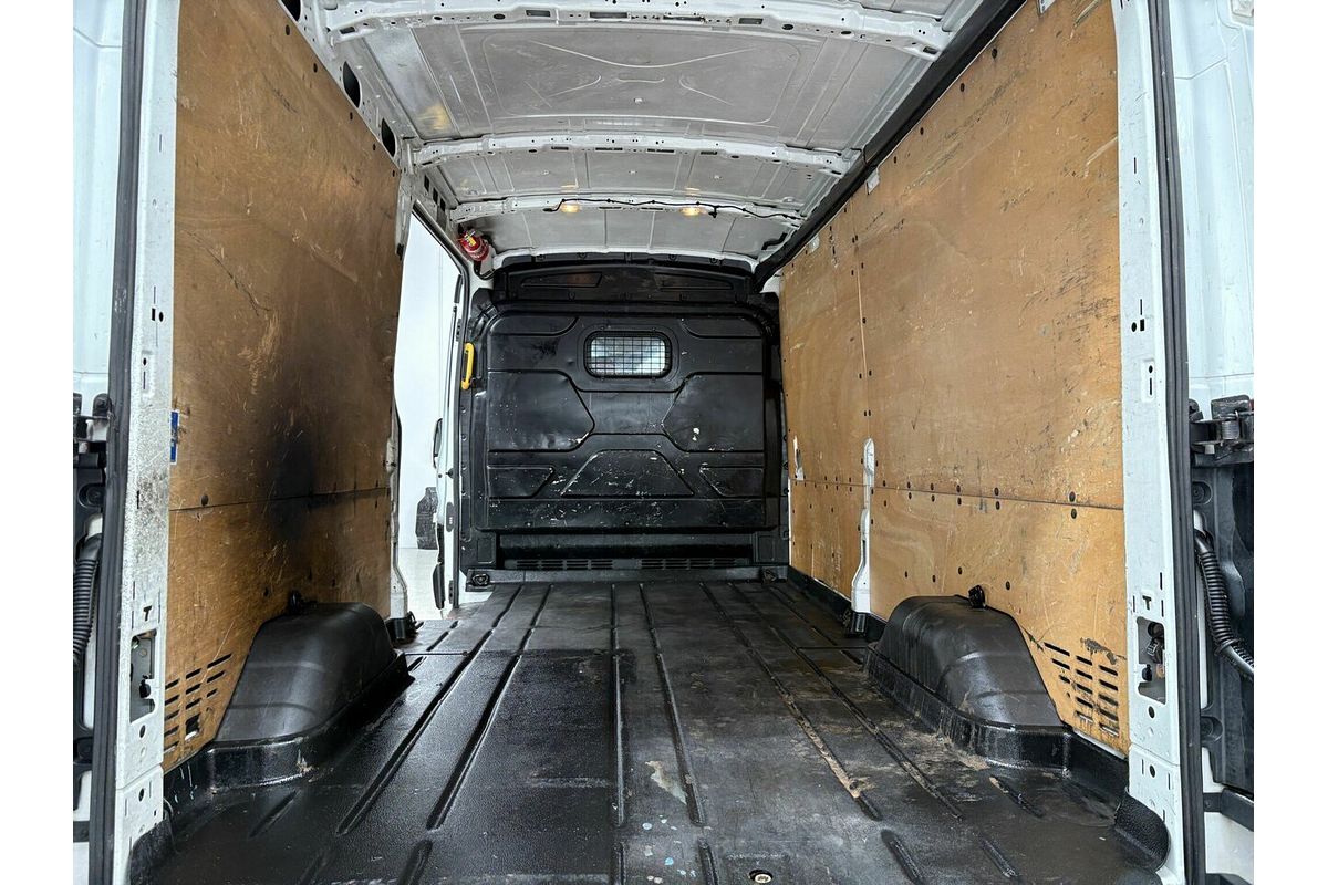 2018 Ford Transit 350L VO LWB