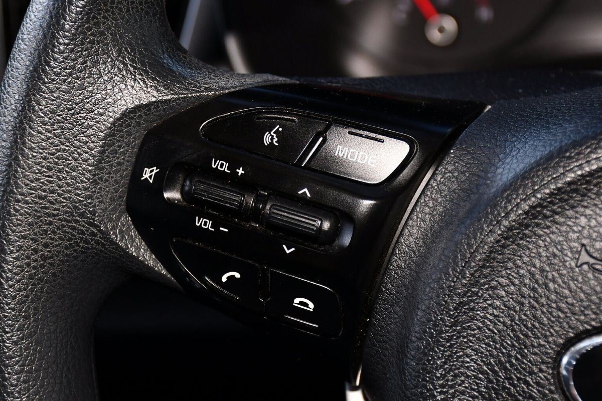 2018 Kia Rio S YB