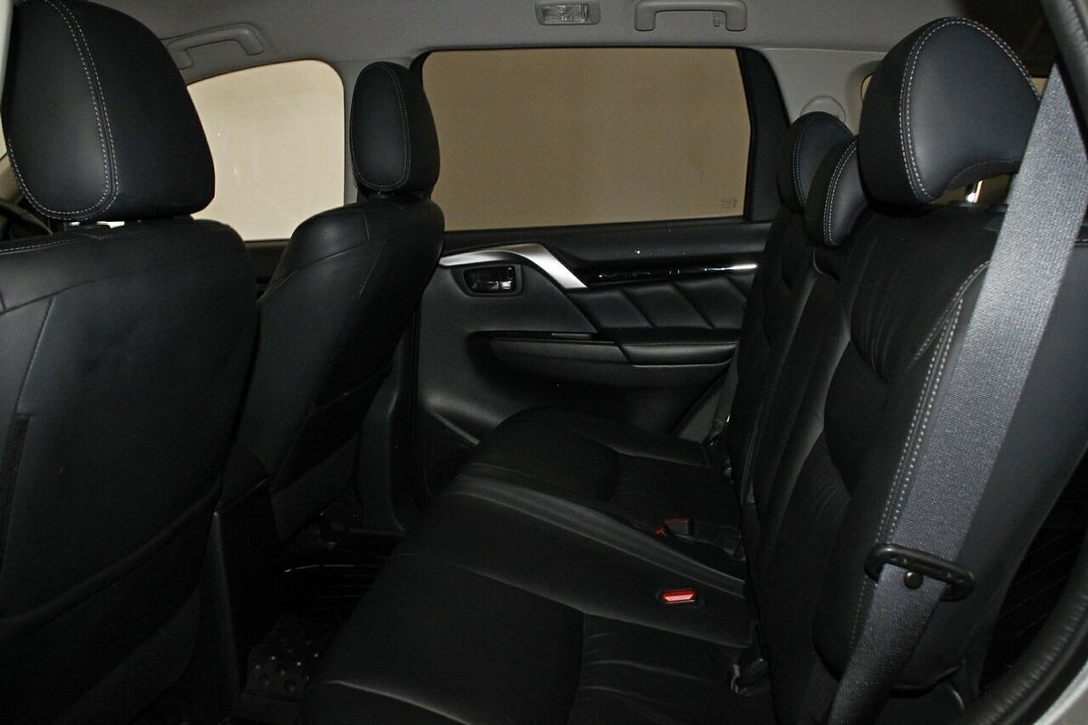 2016 Mitsubishi Pajero Sport GLS QE
