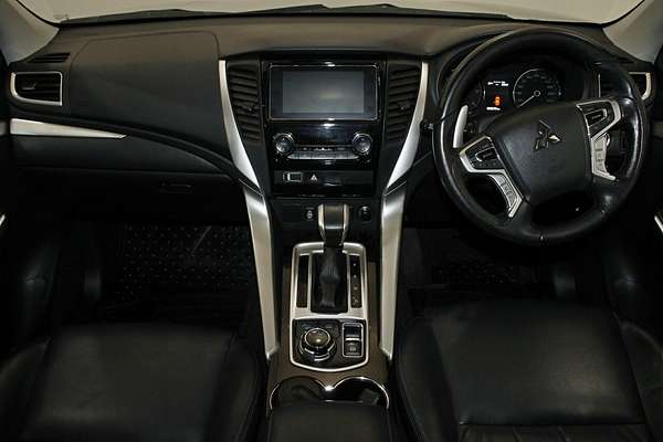 2016 Mitsubishi Pajero Sport GLS QE