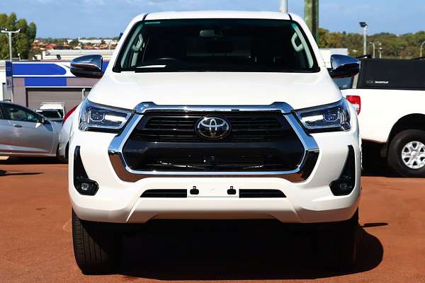 2023 Toyota Hilux SR5 GUN126R 4X4