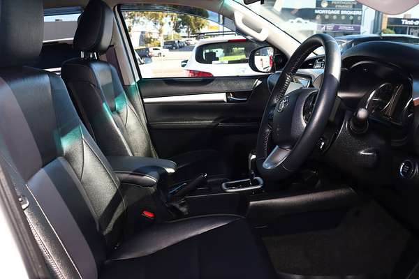 2023 Toyota Hilux SR5 GUN126R 4X4