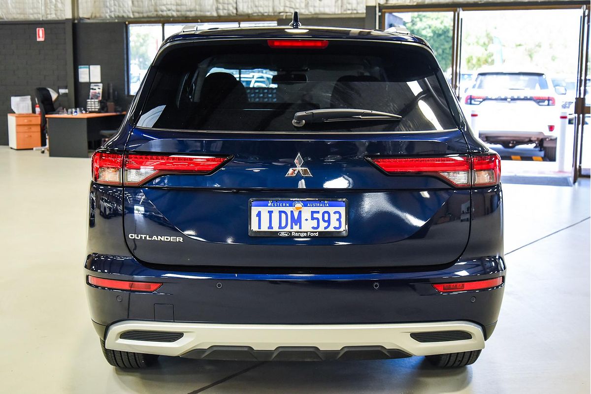 2024 Mitsubishi Outlander LS ZM