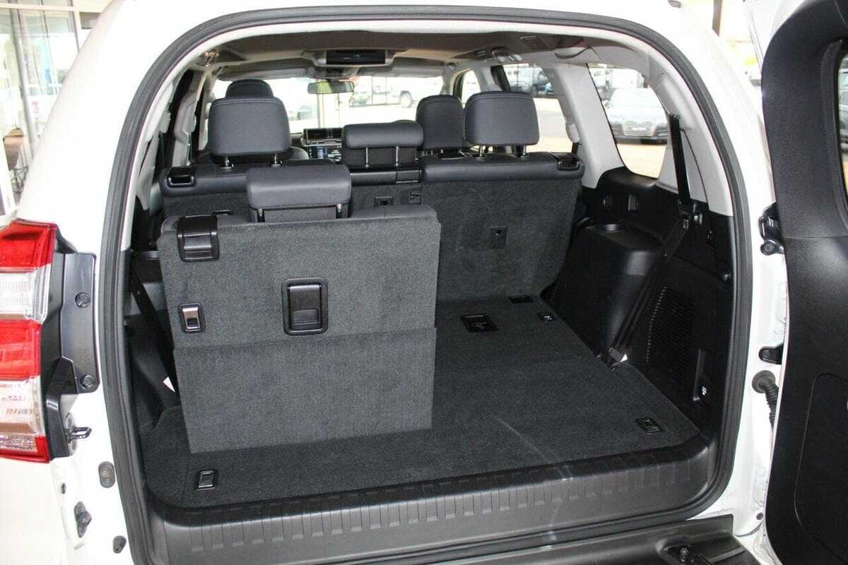2017 Toyota LANDCRUISER PRADO Altitude GDJ150R