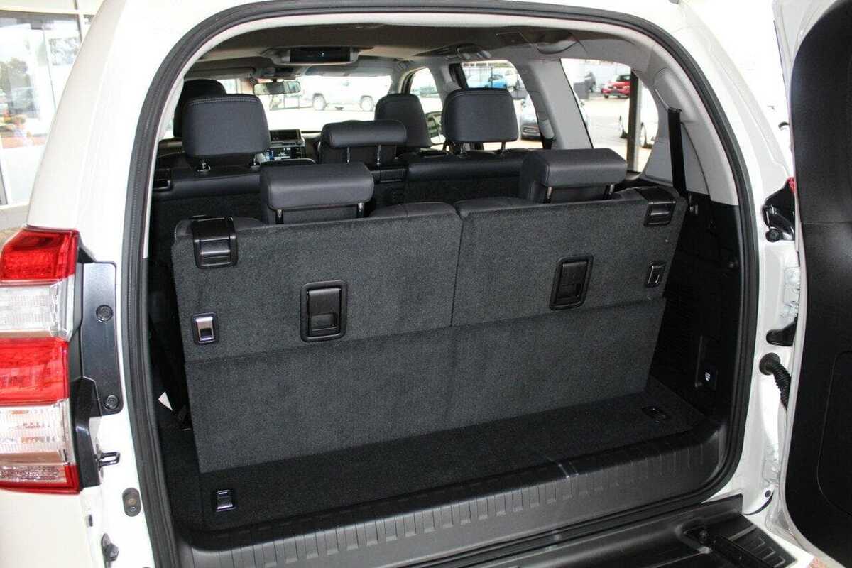 2017 Toyota LANDCRUISER PRADO Altitude GDJ150R