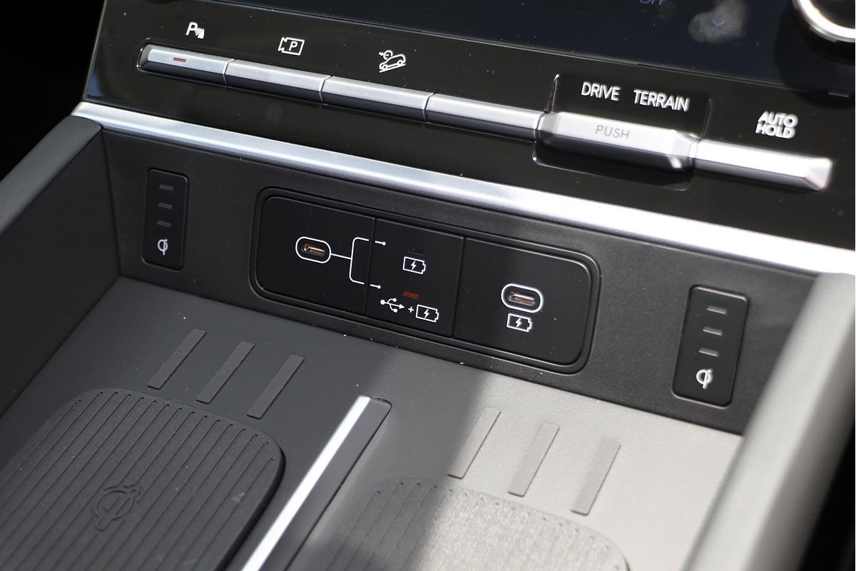 2025 Hyundai Santa Fe Elite MX5.V1