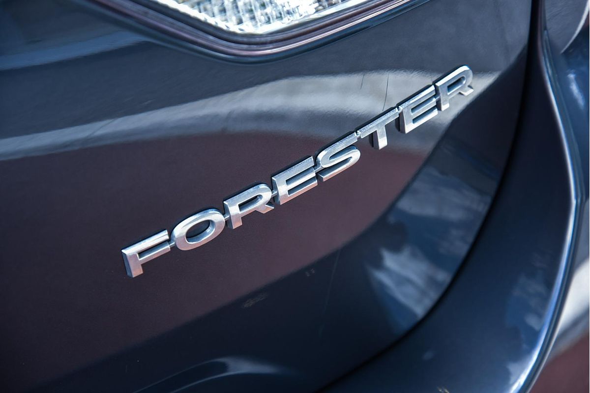 2023 Subaru Forester 2.5i S5