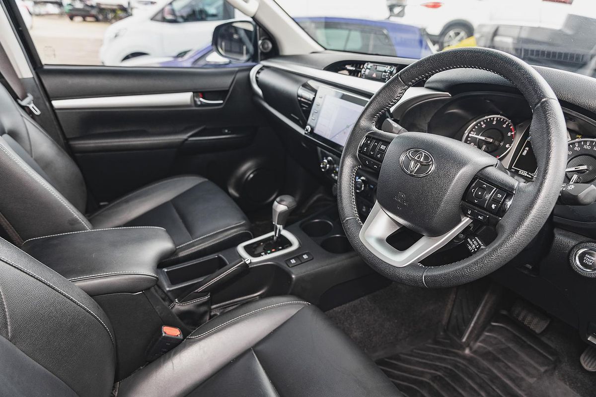 2020 Toyota Hilux SR5 GUN126R 4X4