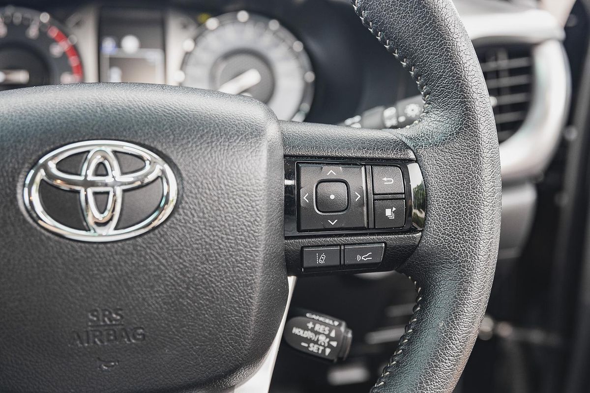2020 Toyota Hilux SR5 GUN126R 4X4