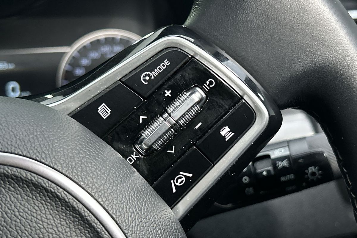 2021 Kia Sorento S MQ4