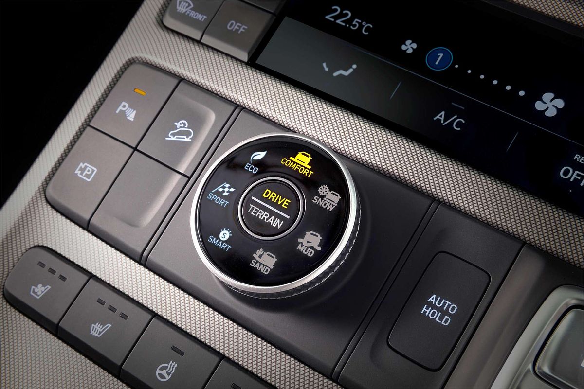 2024 Hyundai Palisade Calligraphy Black Ink LX2.V5