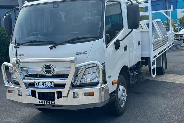 2021 Hino 300 Series 721 Crew 4x2