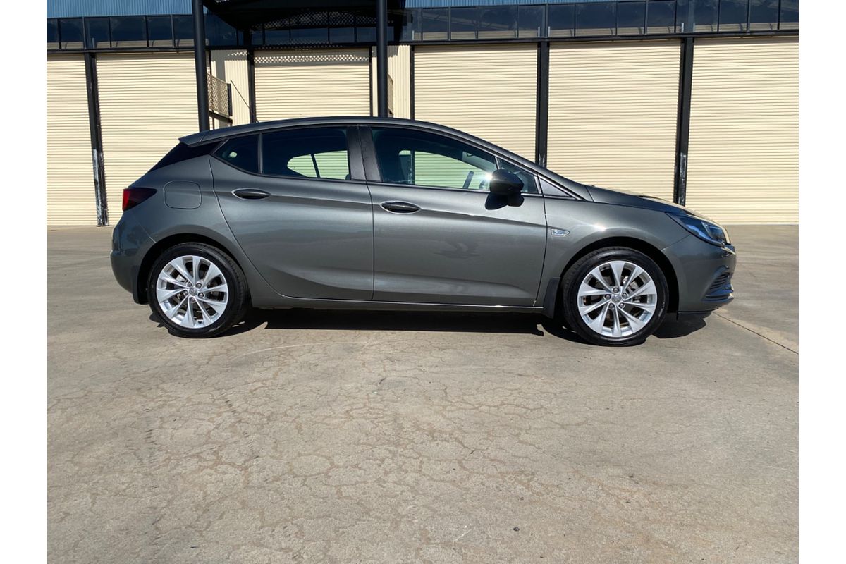 2019 Holden Astra R BK