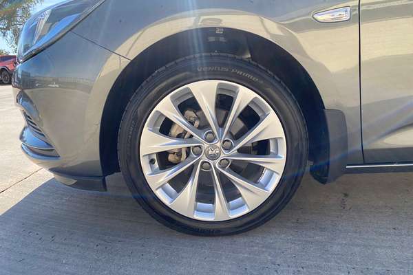 2019 Holden Astra R BK
