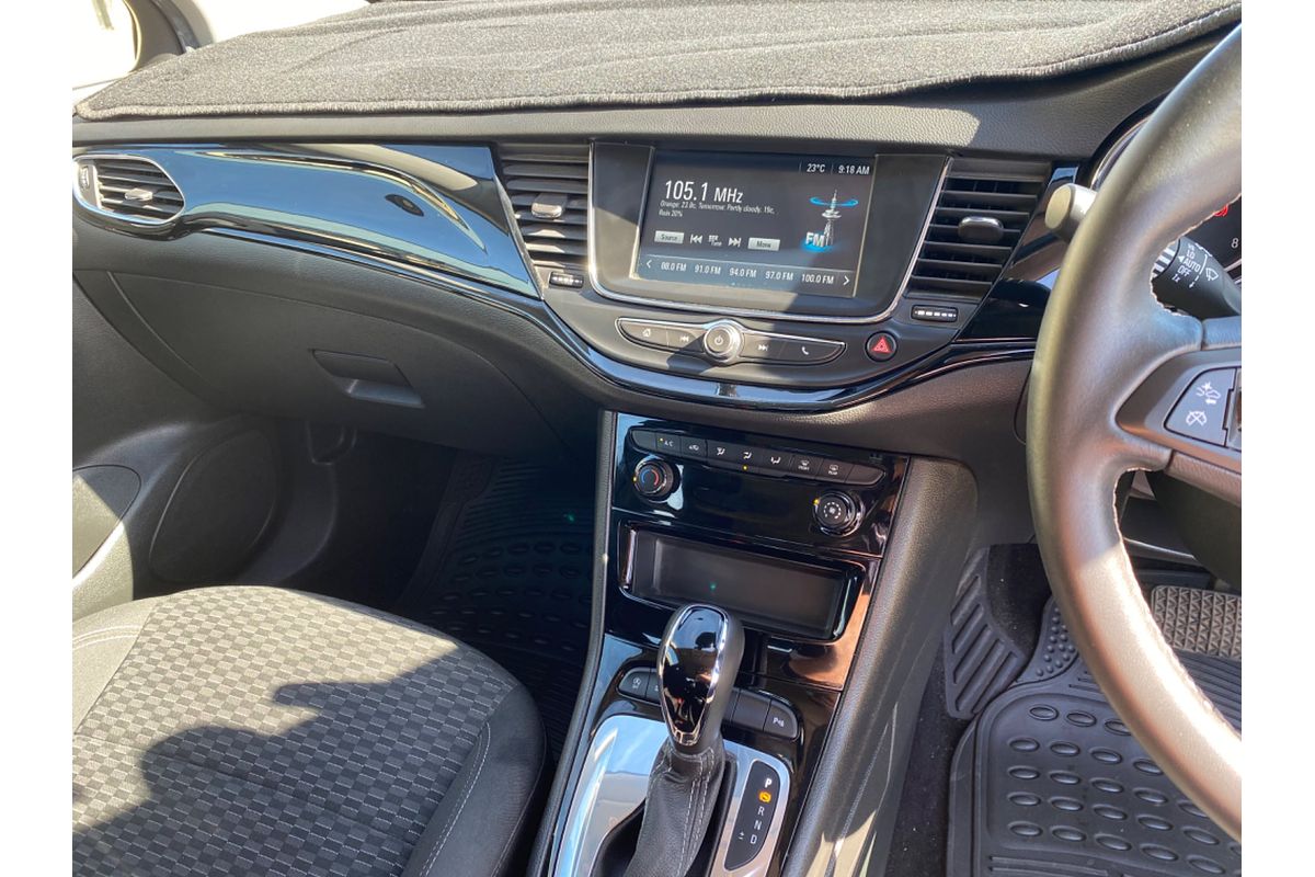 2019 Holden Astra R BK