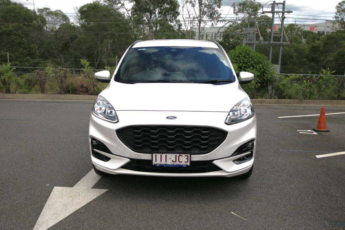 2022 Ford Escape ST-Line ZH