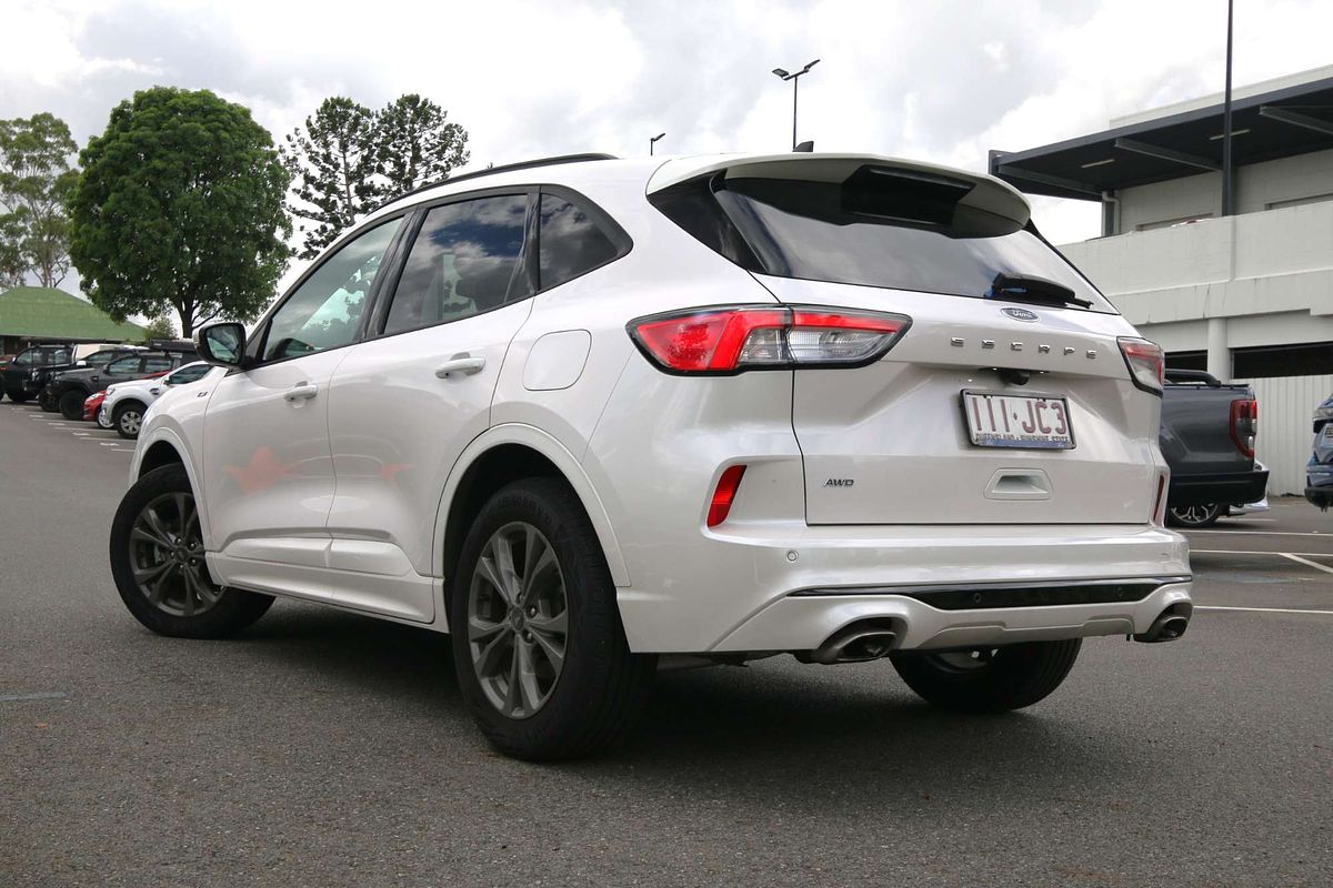 2022 Ford Escape ST-Line ZH