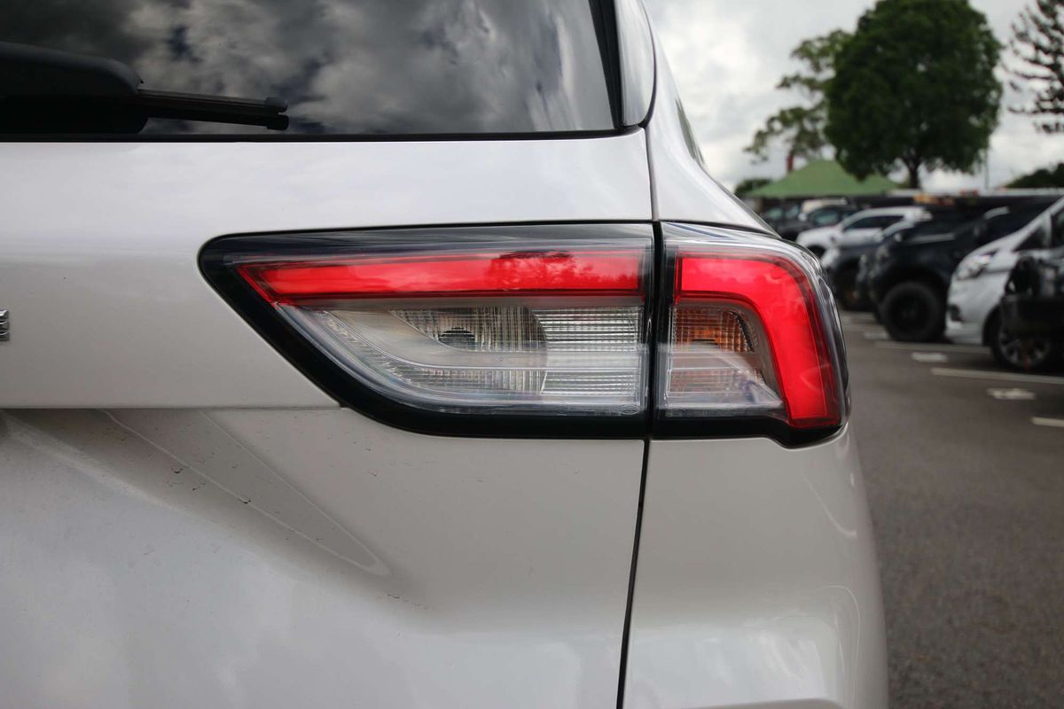 2022 Ford Escape ST-Line ZH