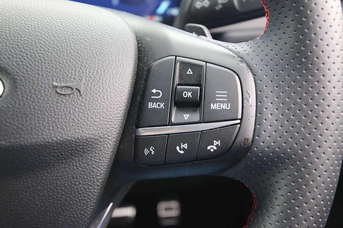 2022 Ford Escape ST-Line ZH