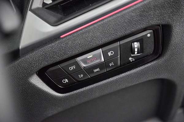 2023 BMW 3 Series 330i M Sport G21 LCI