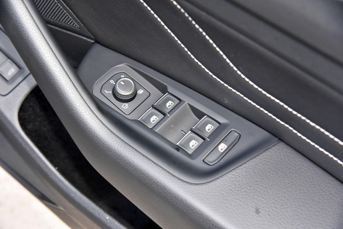 2022 Volkswagen Arteon 206TSI R-Line 3H